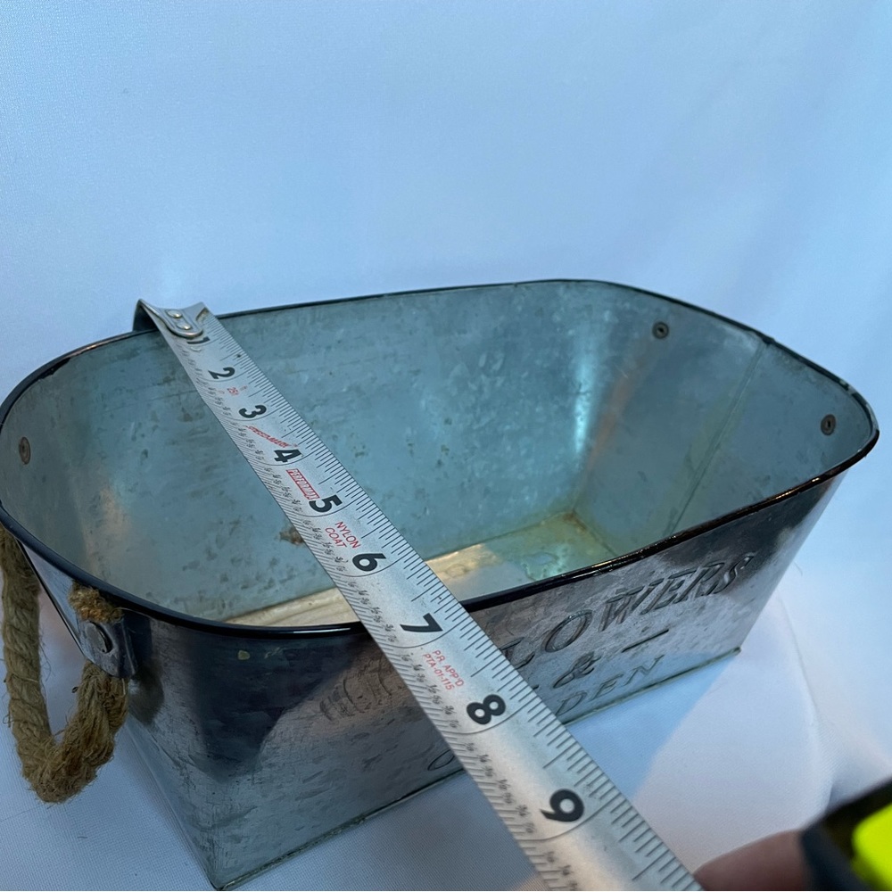 Flower & Garden home decor - Picture 6 of 6